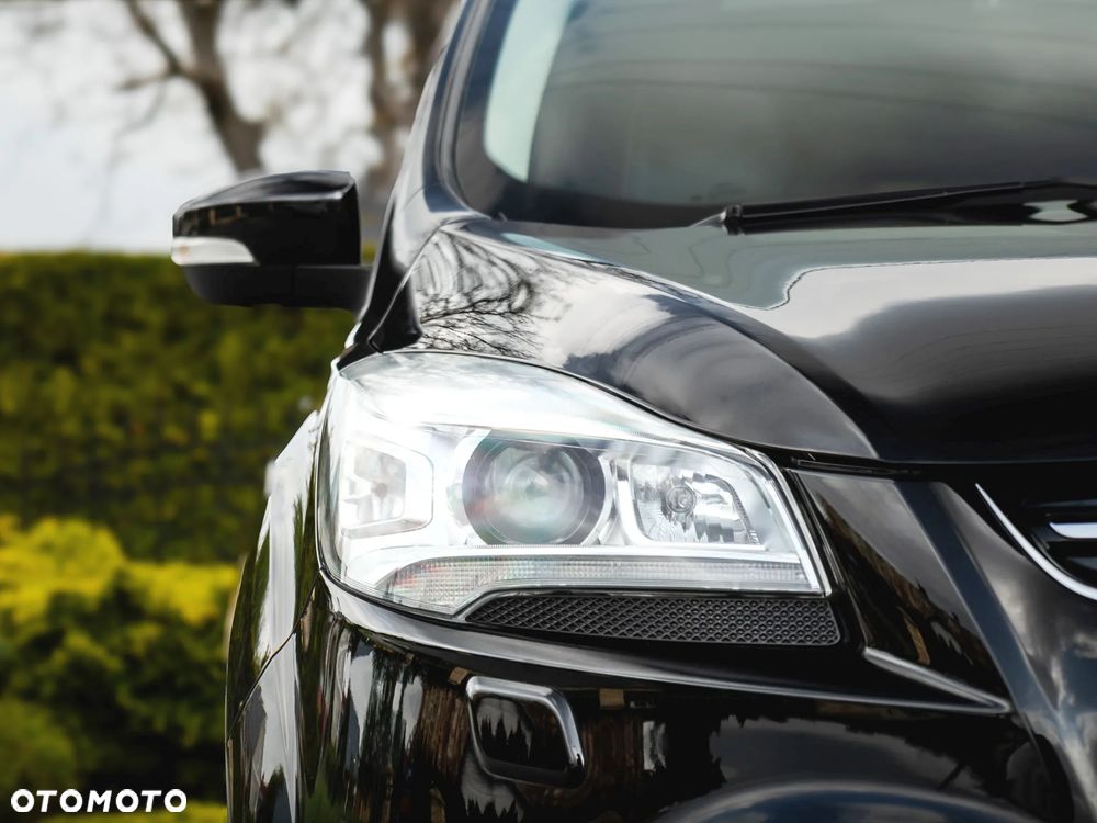 Ford Kuga 2.0 TDCi 4WD Titanium - 36