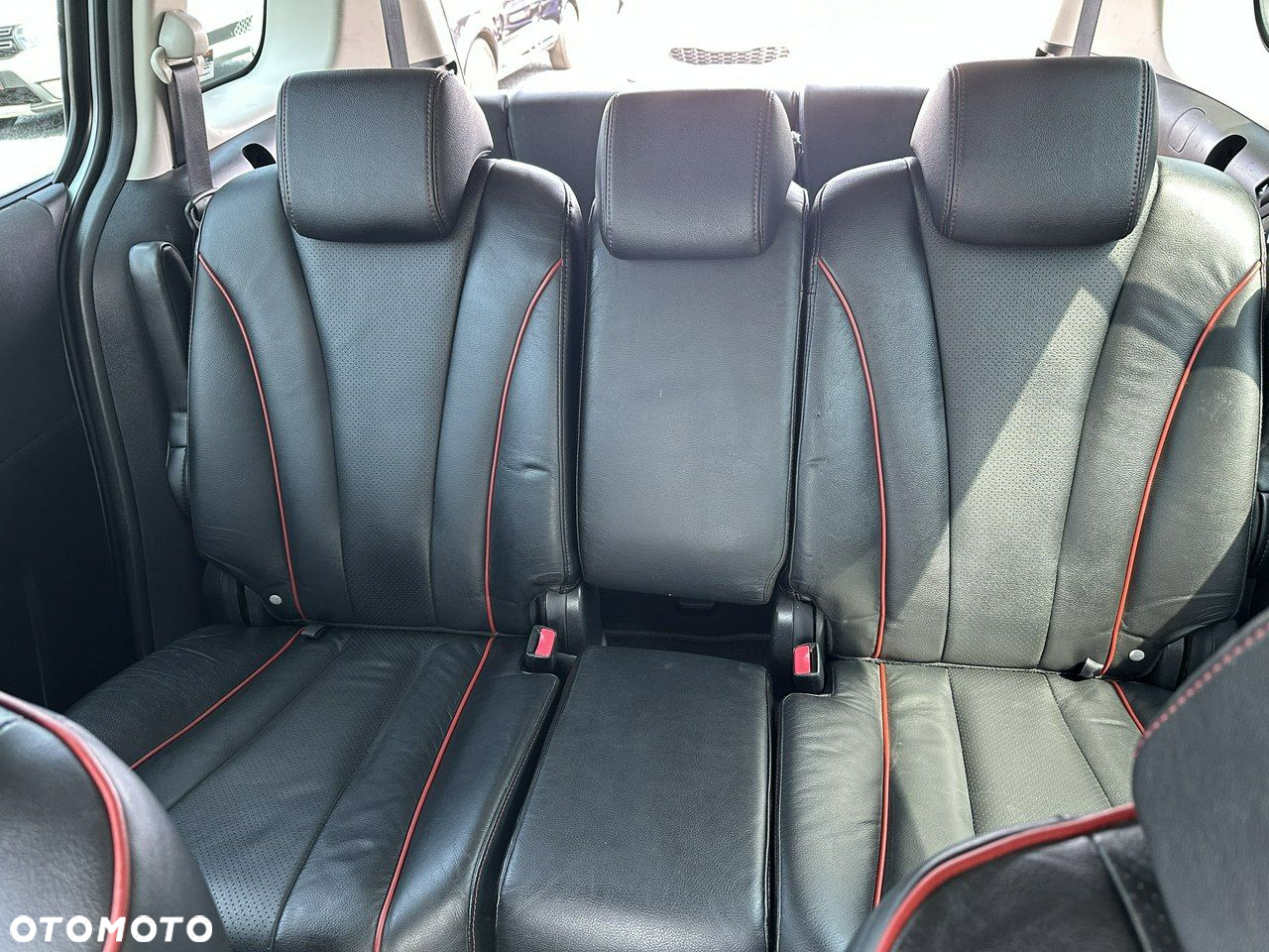 Mazda 5 - 23