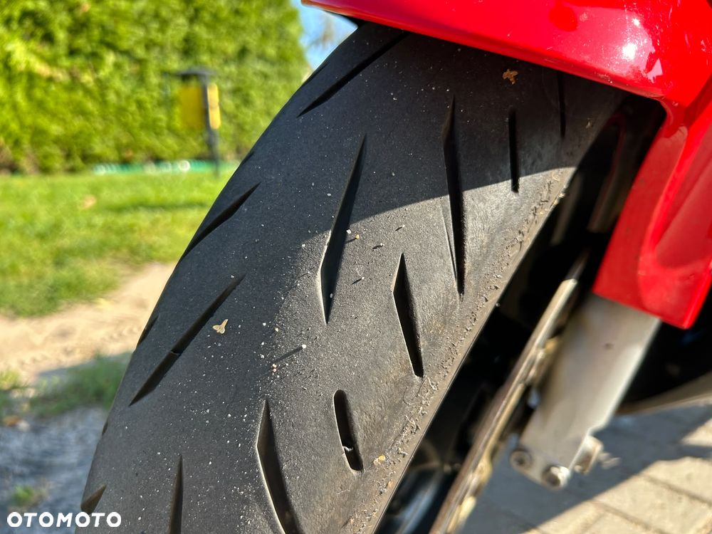 Honda CBR - 6