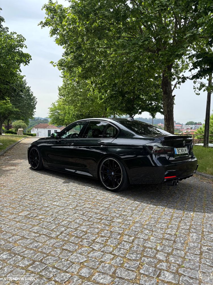 BMW 330 i Pack M Auto - 5