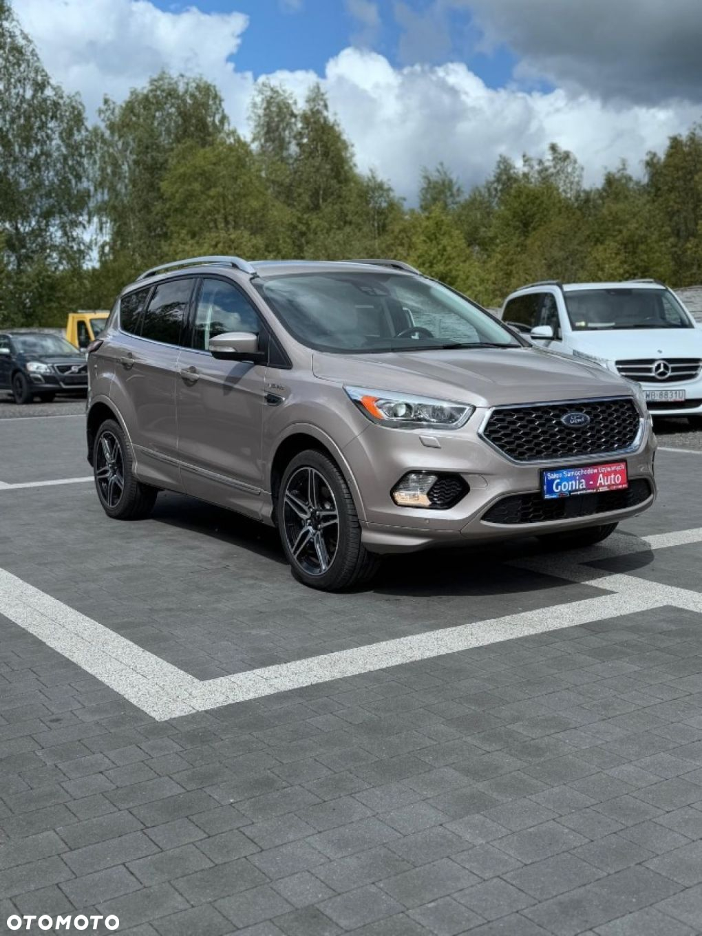 Ford Kuga - 5