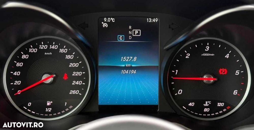 Mercedes-Benz GLC - 27