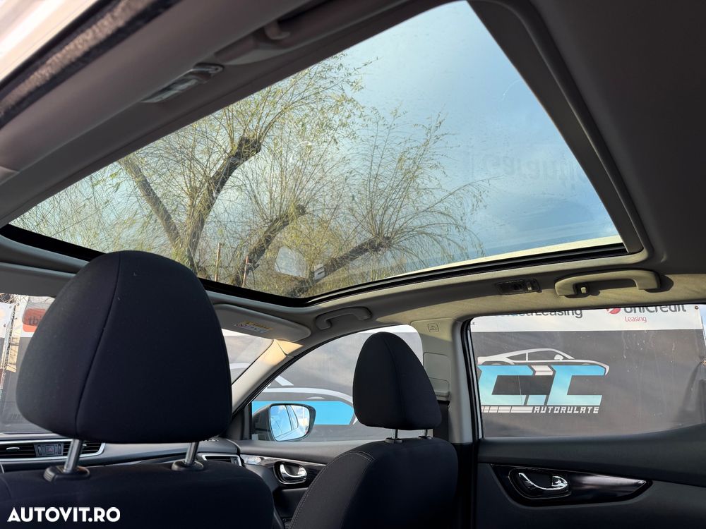 Nissan Qashqai 1.6 DCI N-Connecta - 15