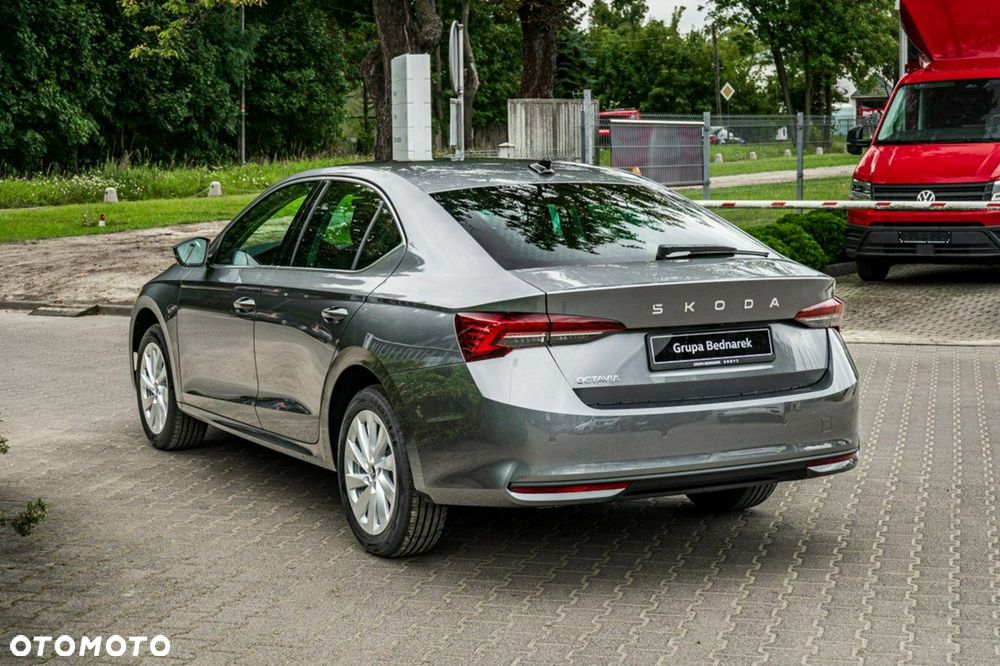 Skoda Octavia - 10