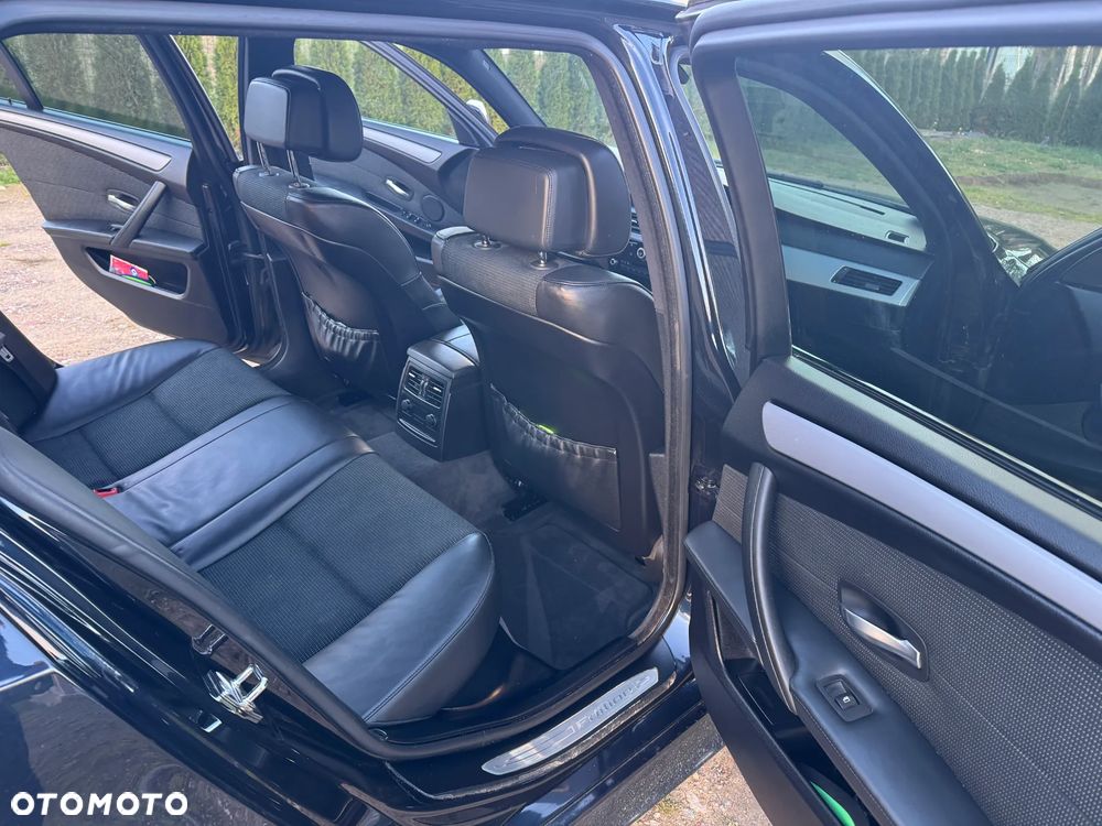 BMW Seria 5 530d Sport-Aut Edition Sport - 10