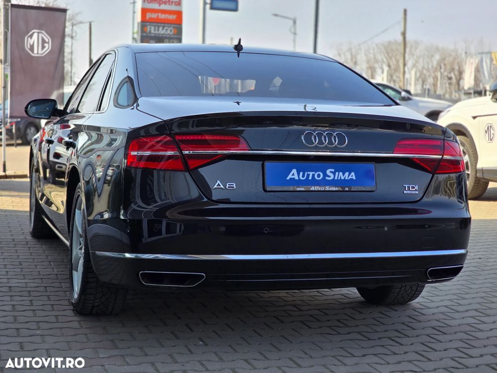 Audi A8 - 5