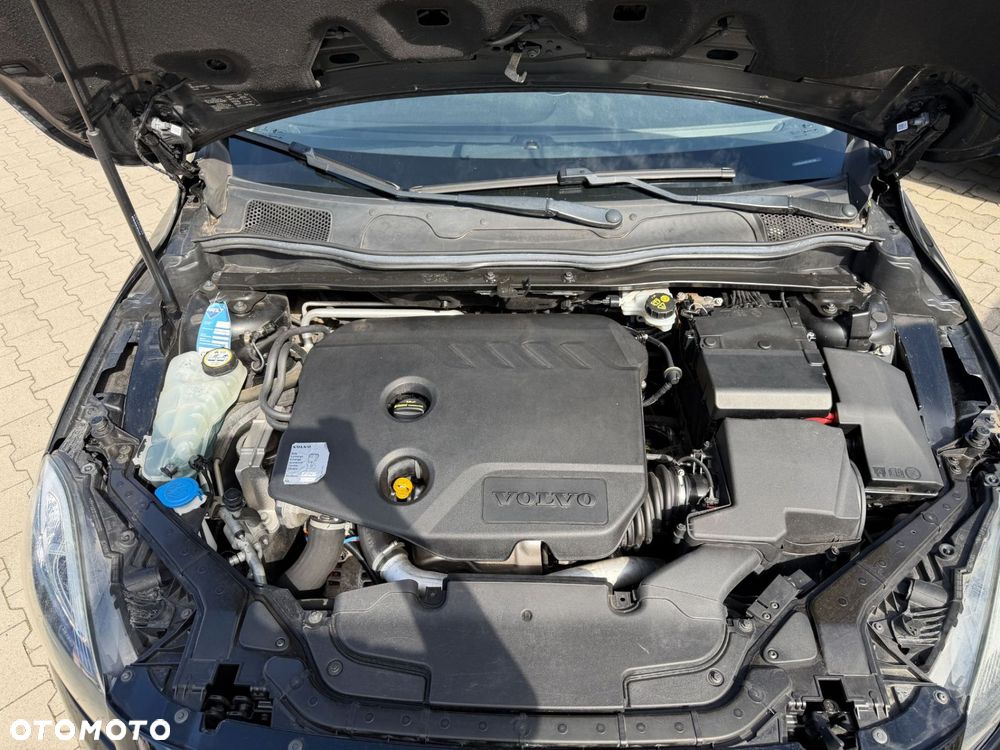 Volvo V40 - 19