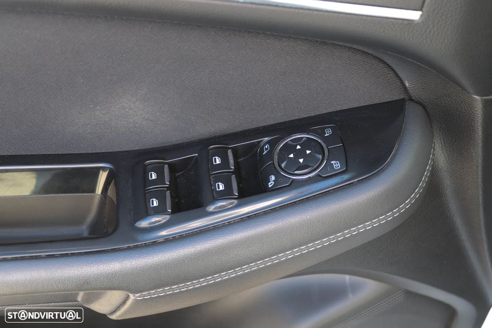 Ford S-Max - 24