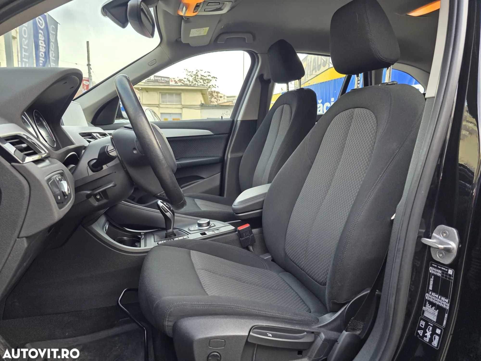 BMW X1 - 8