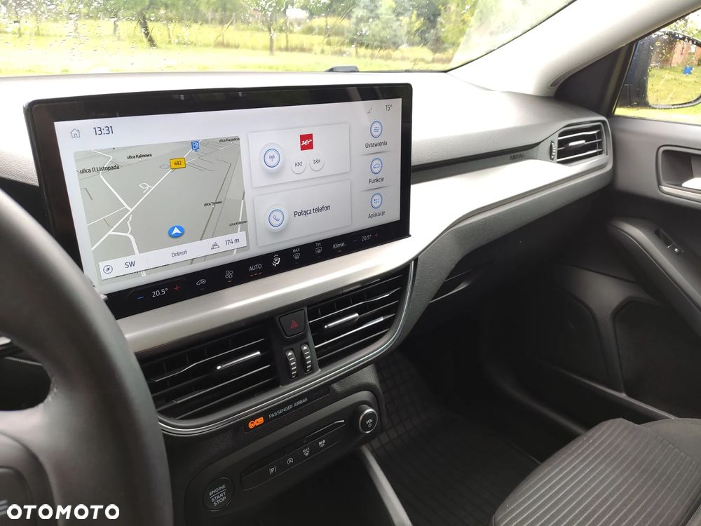 Ford Focus 1.0 EcoBoost mHEV Titanium - 37