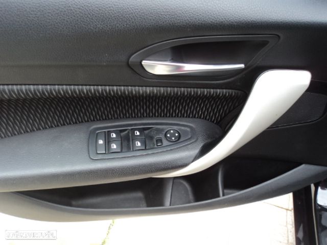 BMW 116 d EDynamics Line Sport - 16