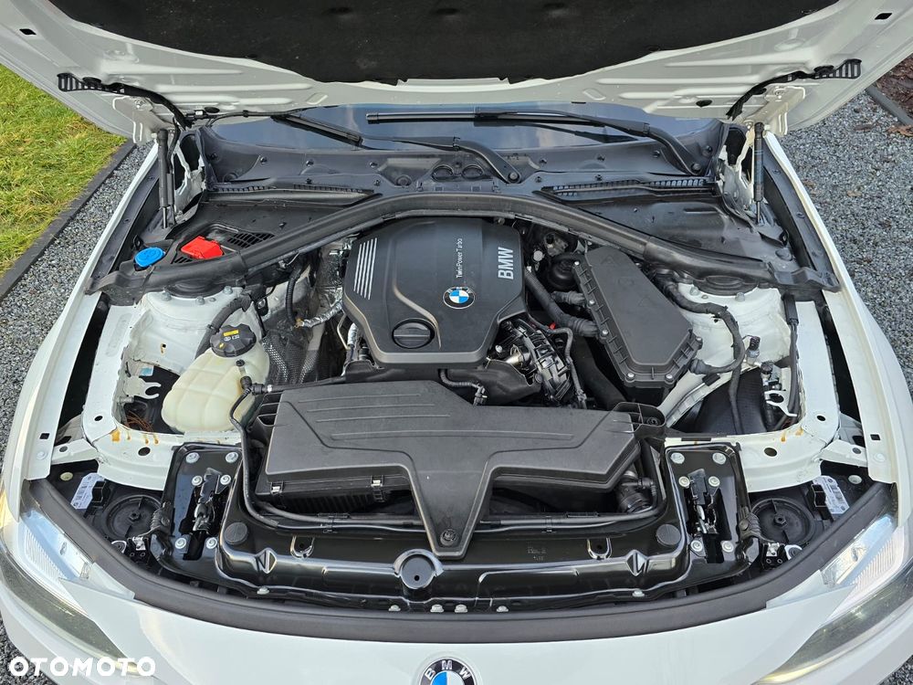 BMW Seria 3 320d xDrive Edition Luxury Line Purity - 8