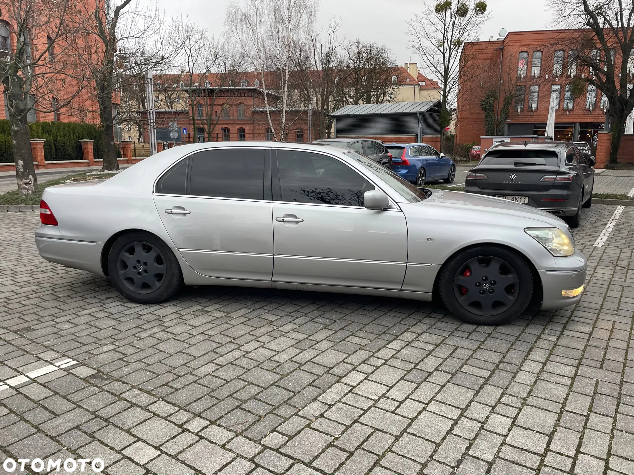 Lexus LS 430 Voyage - 3