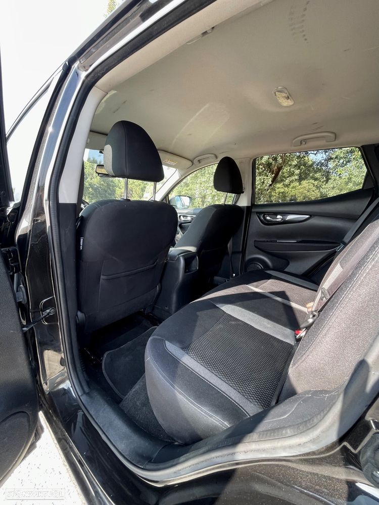 Nissan Qashqai 1.5 dCi DCT TEKNA - 21