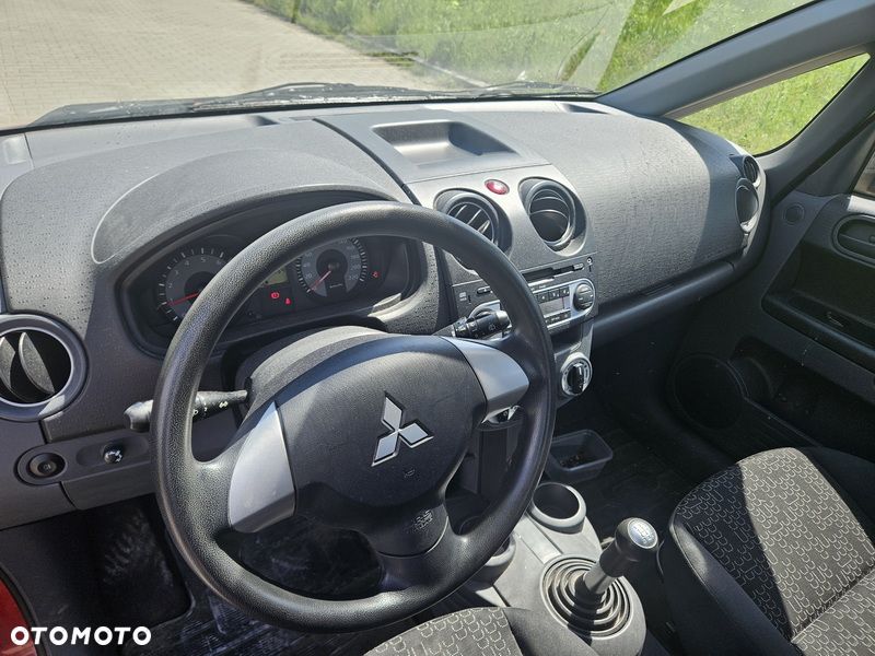 Mitsubishi Colt 1.1 Invite - 12
