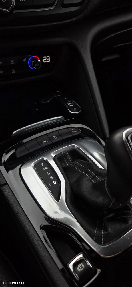 Opel Insignia 2.0 BiTurbo D 4x4 Automatik Ultimate Exclusive - 29