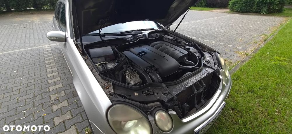 Mercedes-Benz Klasa E - 22