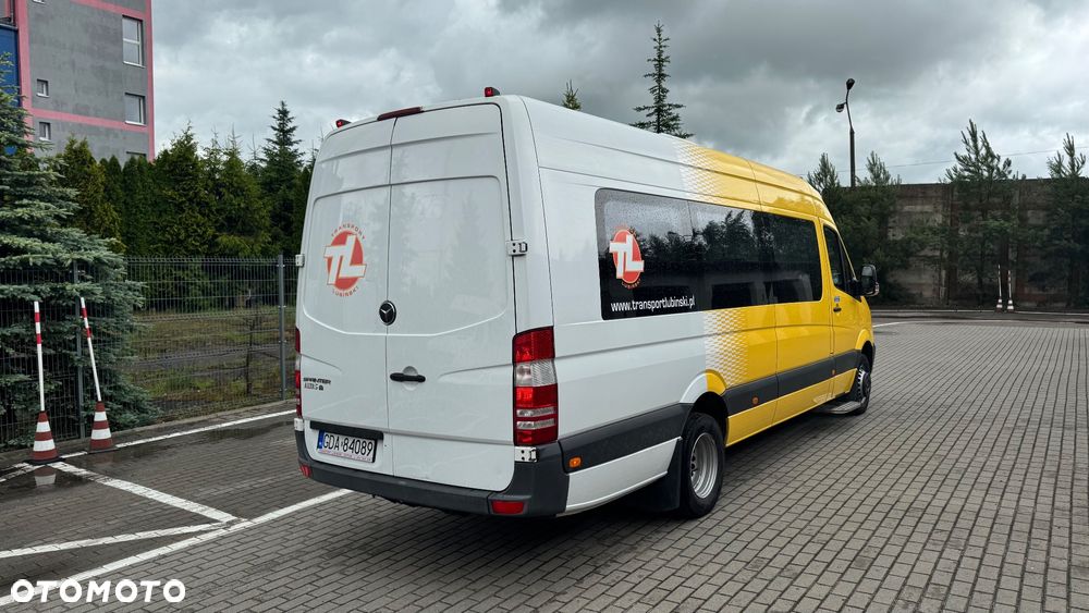 Mercedes-Benz Sprinter - 4