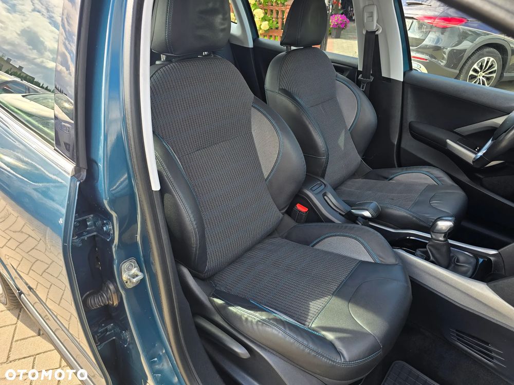 Peugeot 2008 - 15