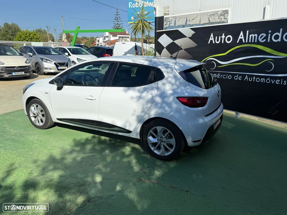 Renault Clio 0.9 TCe Limited Edition - 4