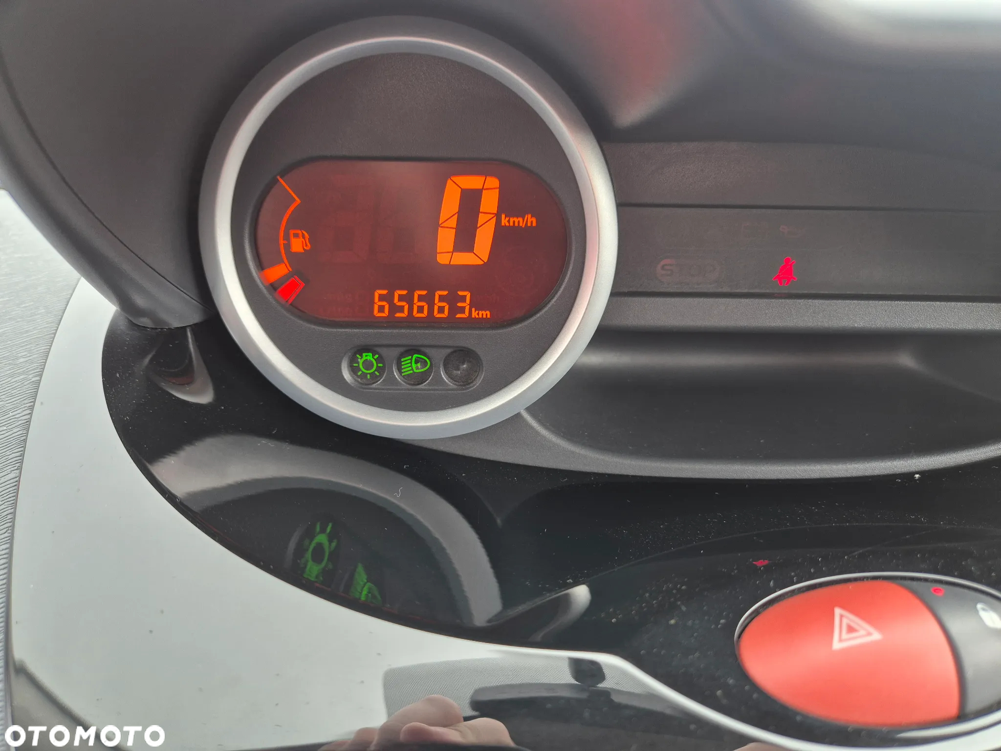 Renault Twingo - 36