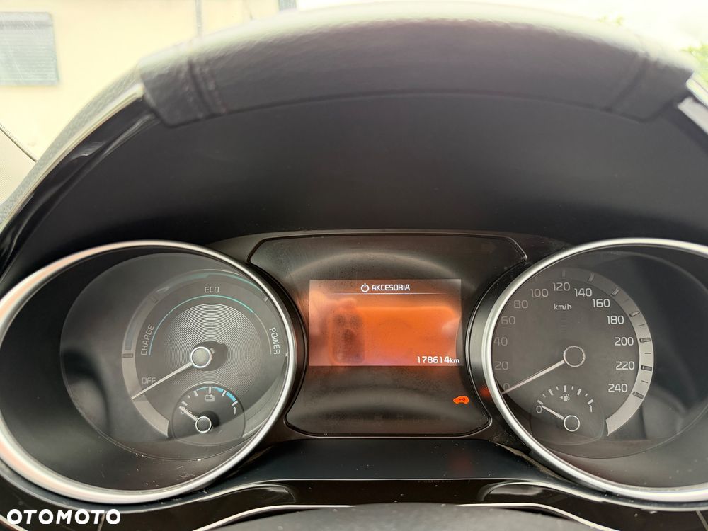 Kia Ceed 1.6 GDI DCT OPF Platinum Edition - 39