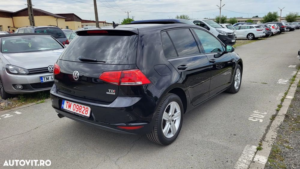 Volkswagen Golf - 4