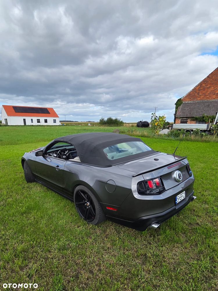 Ford Mustang 4.0 V6 Premium - 12