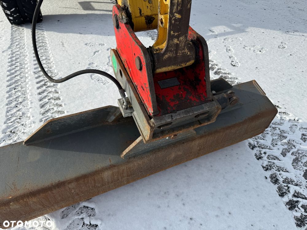 Yanmar Koparka kołowa B95W - 27