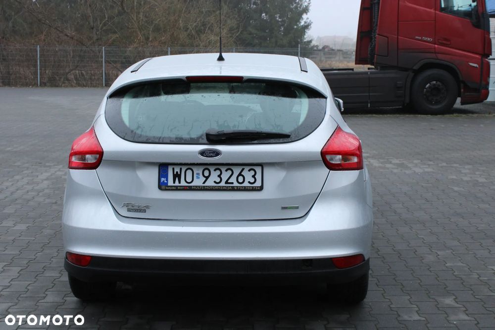 Ford Focus - 4