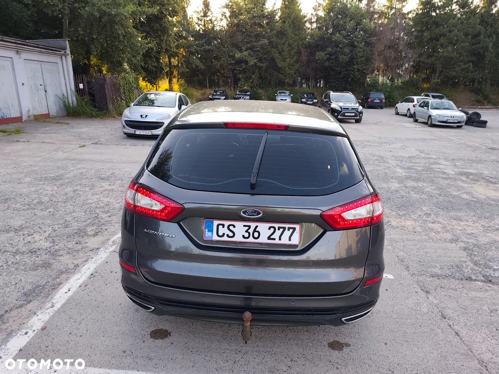 Ford Mondeo 2.0 TDCi Titanium PowerShift - 17