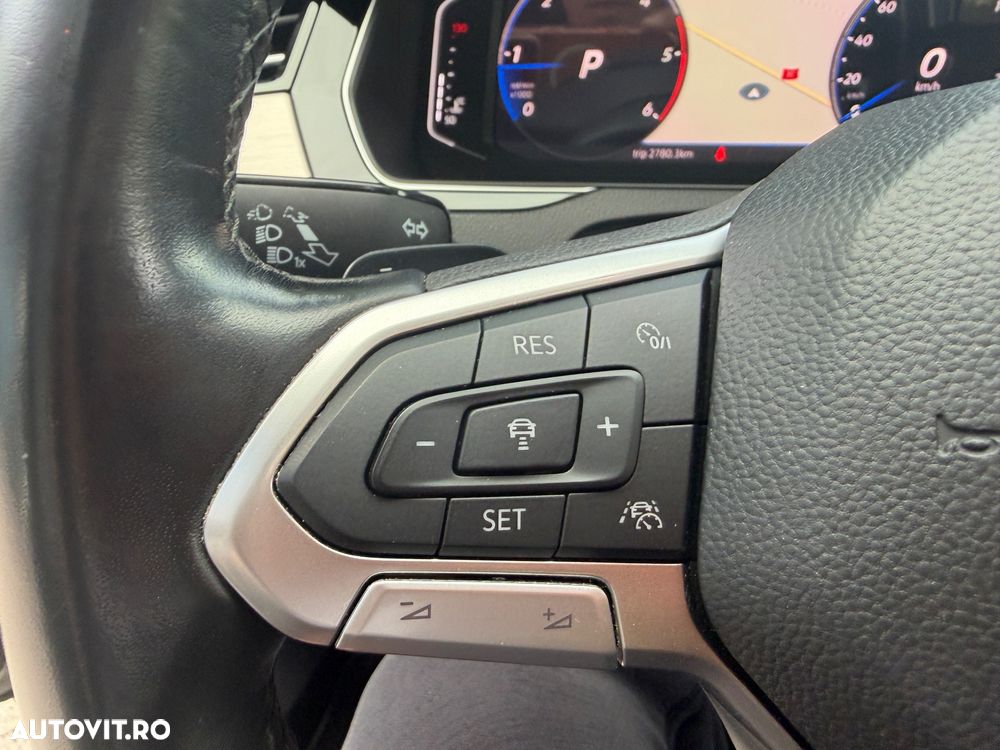 Volkswagen Passat 2.0 TDI SCR DSG Comfortline - 15