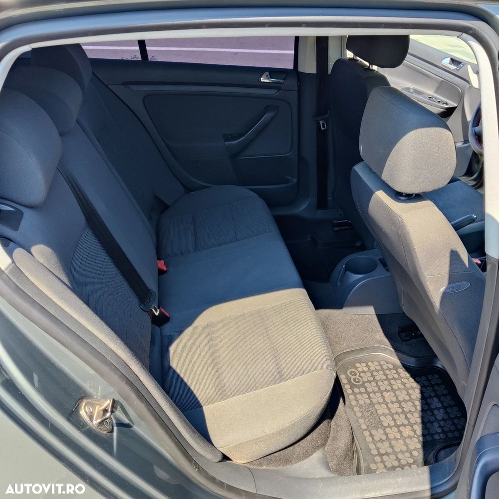 VOLKSWAGEN Golf 2005 — imagine 7