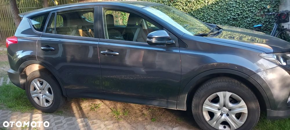 Toyota RAV4 2.0 D-4D Active 4x2 - 5