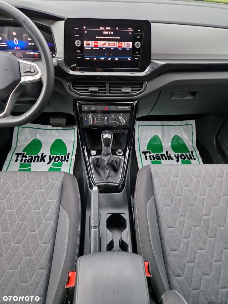 Volkswagen T-Cross - 18