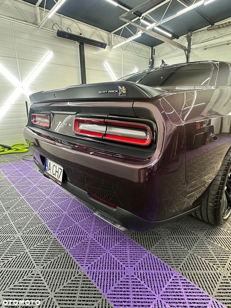 Dodge Challenger 6.4 Scat Pack - 20
