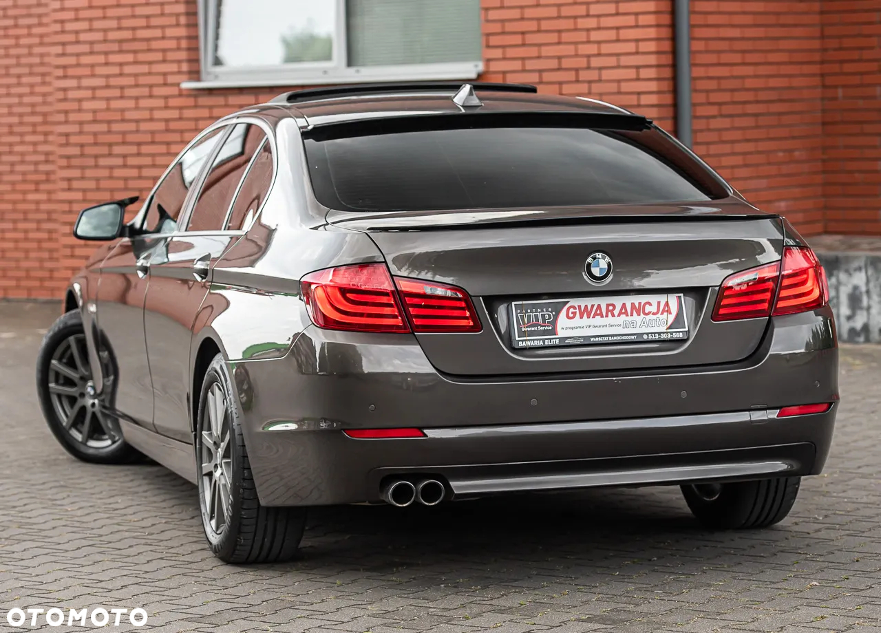 BMW Seria 5 520d Luxury Line - 8