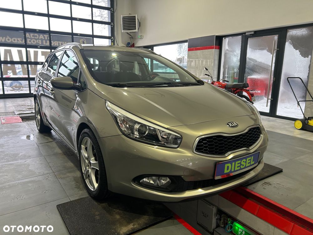Kia Ceed 1.6 CRDi Smart - 11