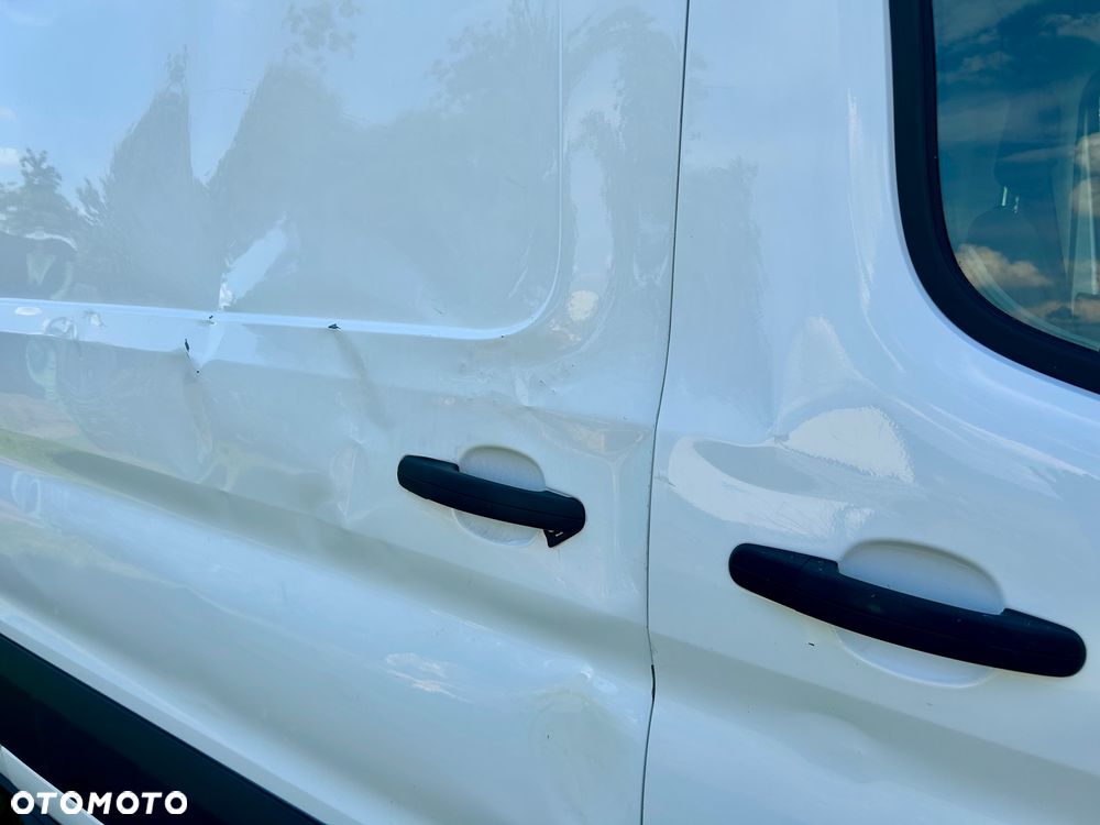 Ford Transit - 19