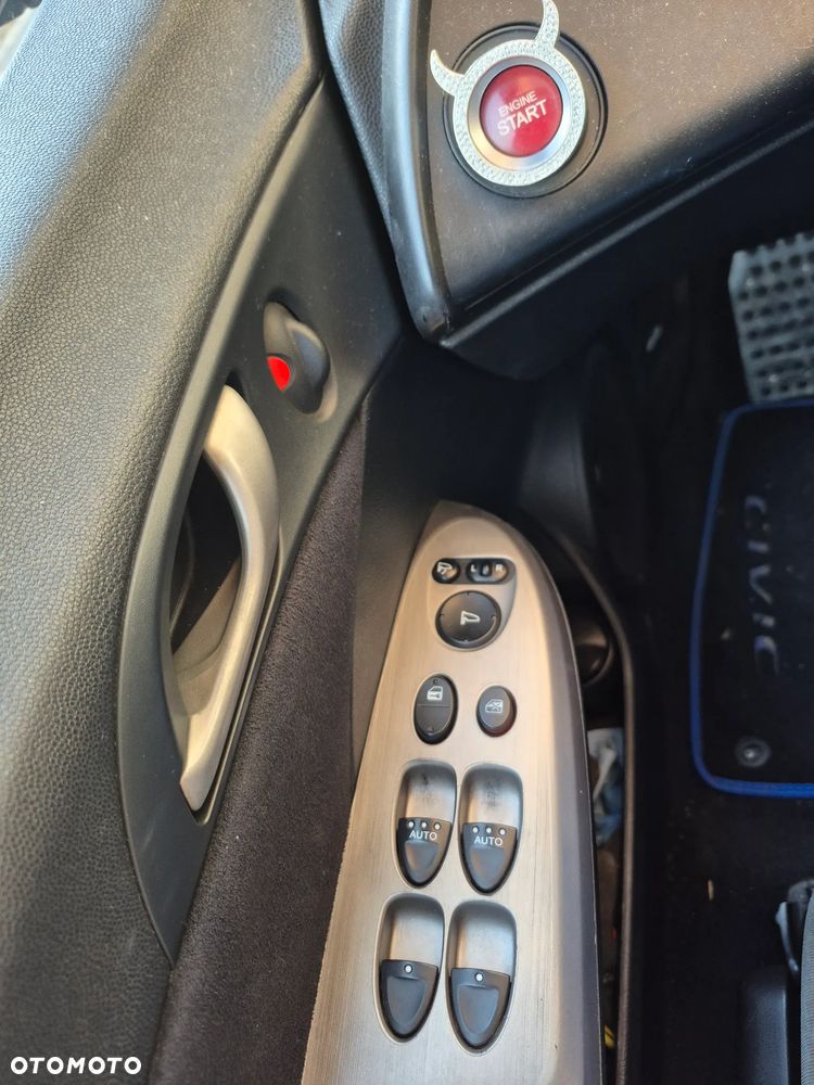 Honda Civic 2.2i-CTDi Comfort - 8