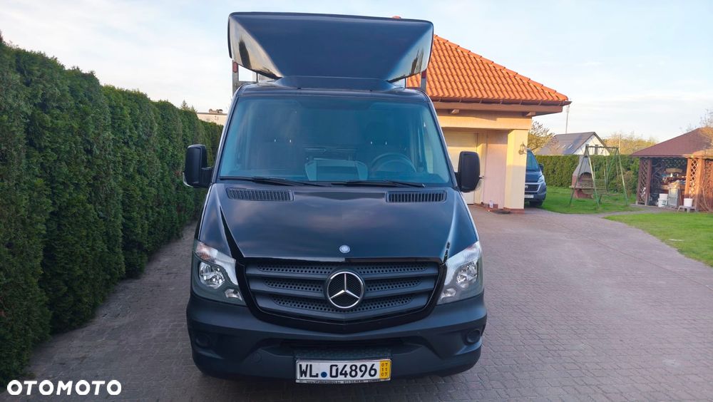 Mercedes-Benz Sprinter - 5