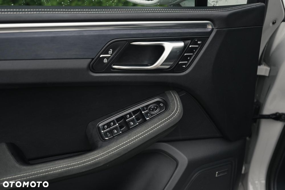 Porsche Macan GTS - 23