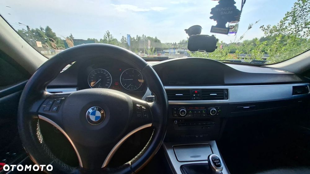 BMW Seria 3 320d xDrive DPF Edition Lifestyle - 20