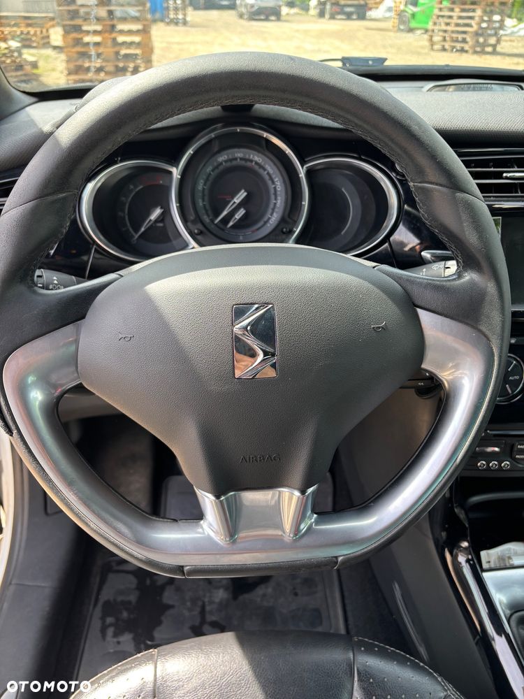 Citroën DS3 1.6 HDi SoChic - 26