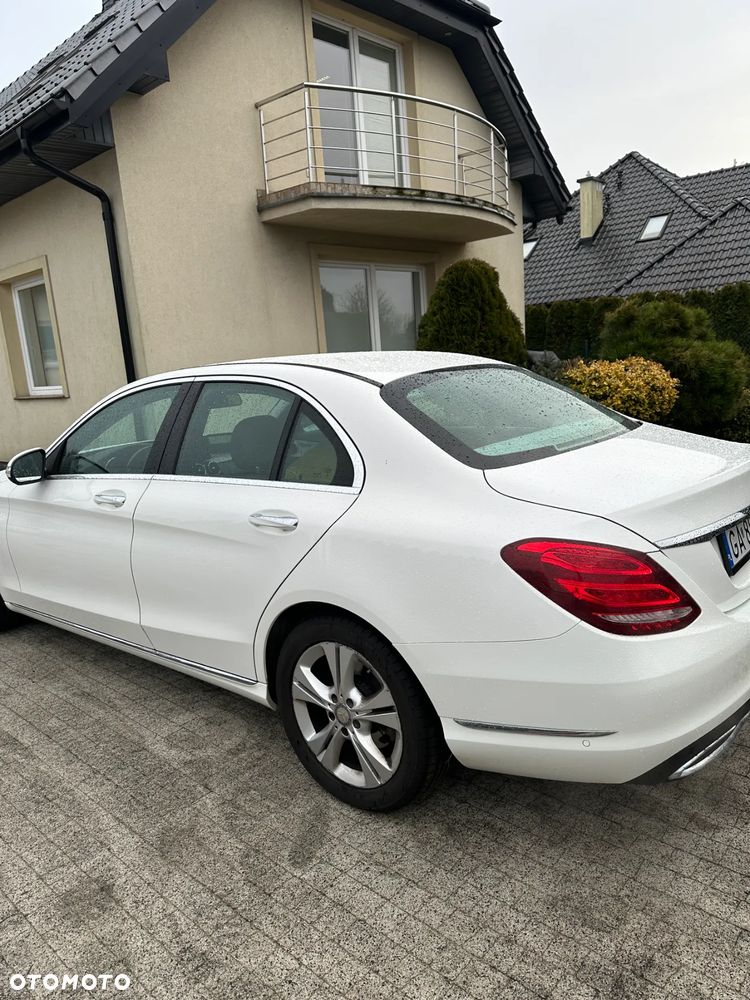 Mercedes-Benz Klasa C 180 7G-TRONIC - 21