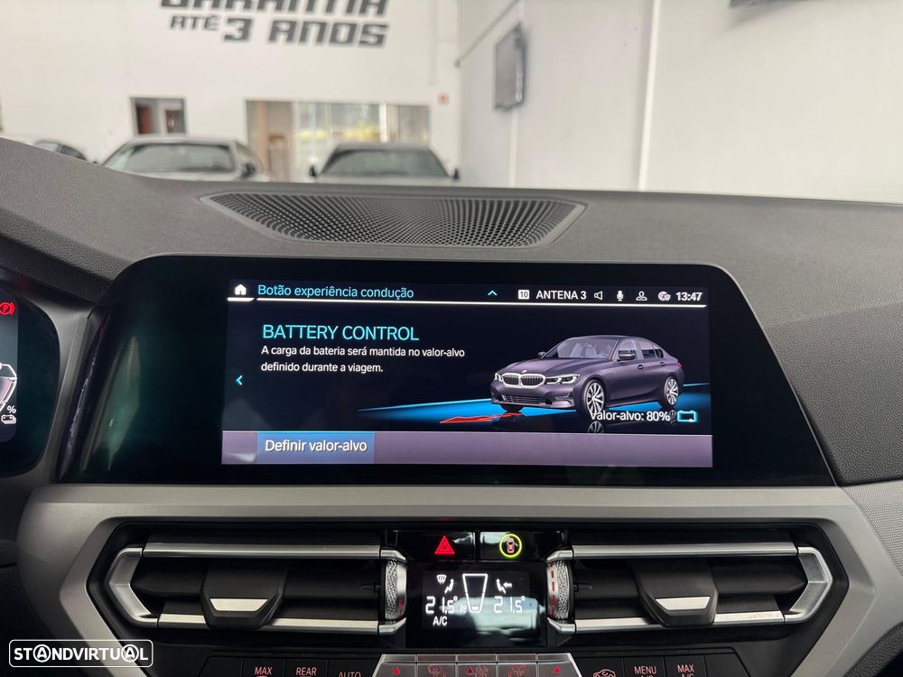 BMW 330 e Pack M Auto - 39