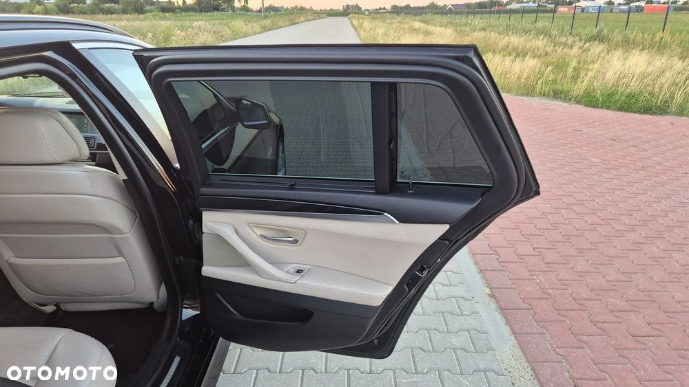 BMW Seria 5 520d - 21