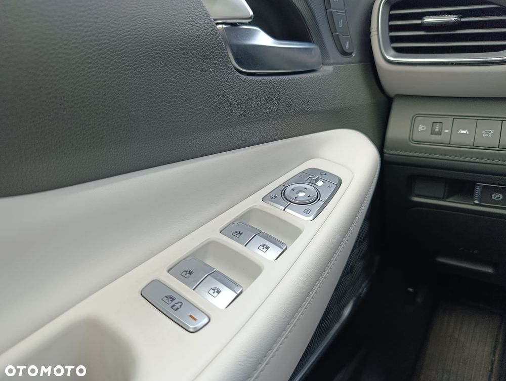 Hyundai Santa Fe 1.6 T-GDI HEV Executive - 21