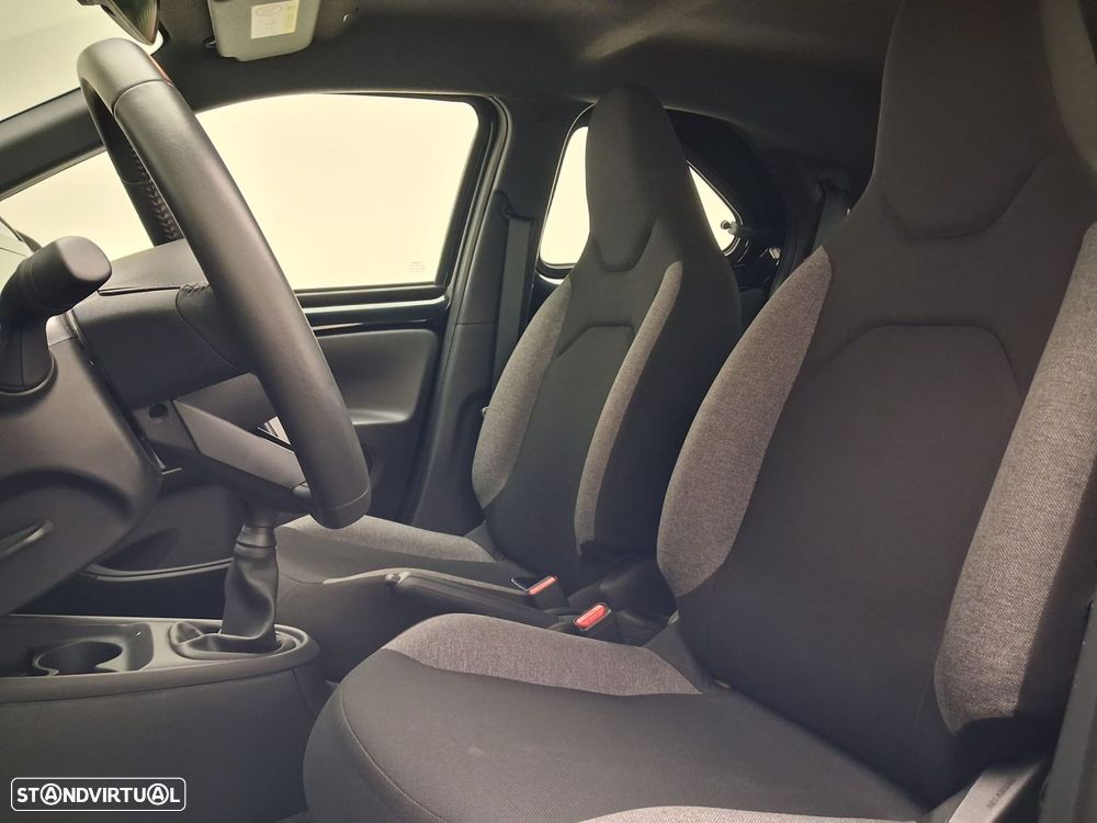 Toyota Aygo X 1.0 Play - 9