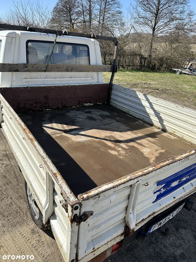 Volkswagen Transporter - 9